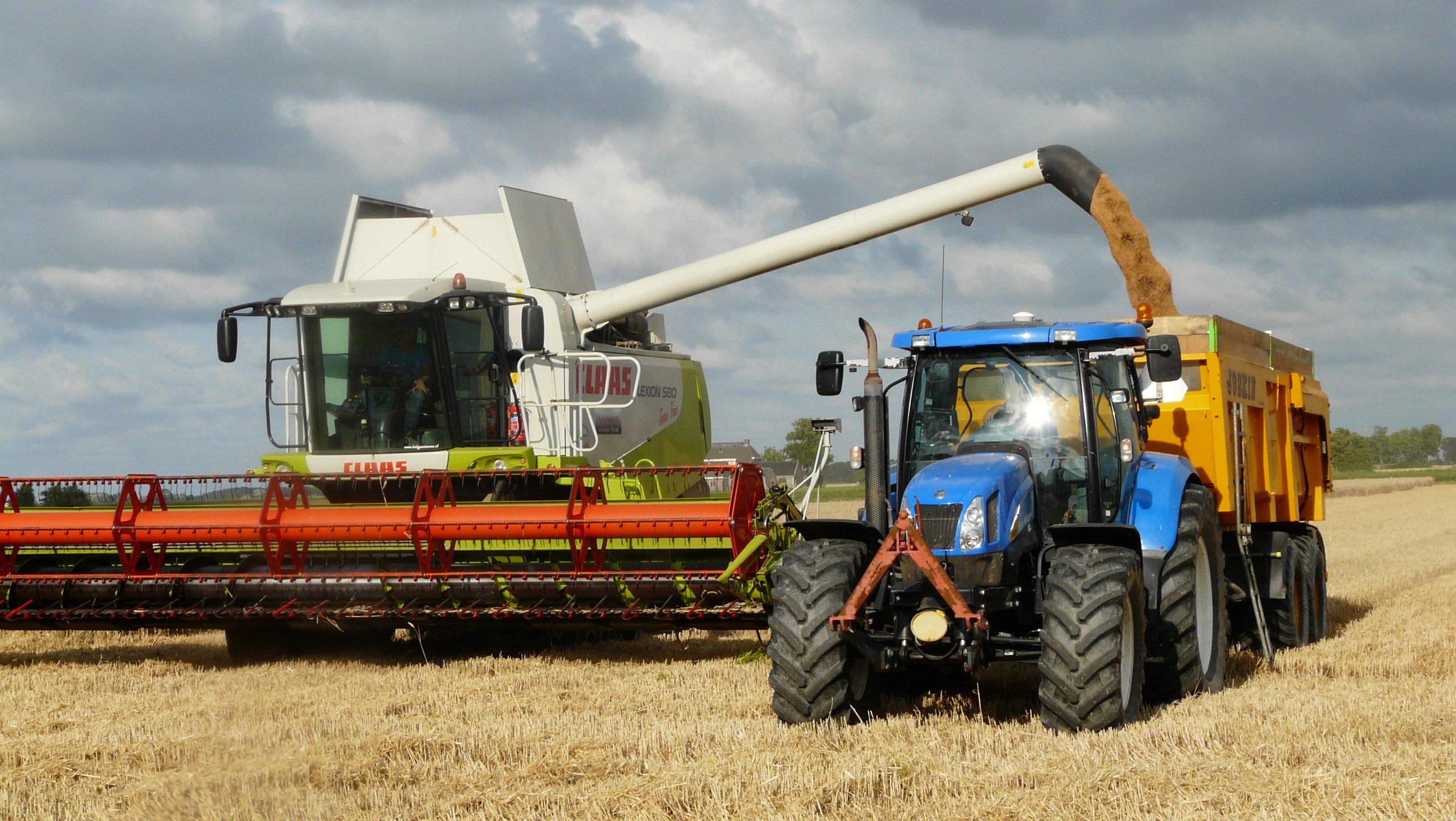 Manfaat Mesin Combine Harvester